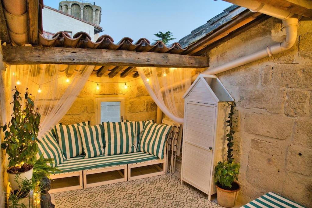 Appartement-Terrasse Centre Historique 于泽斯 外观 照片